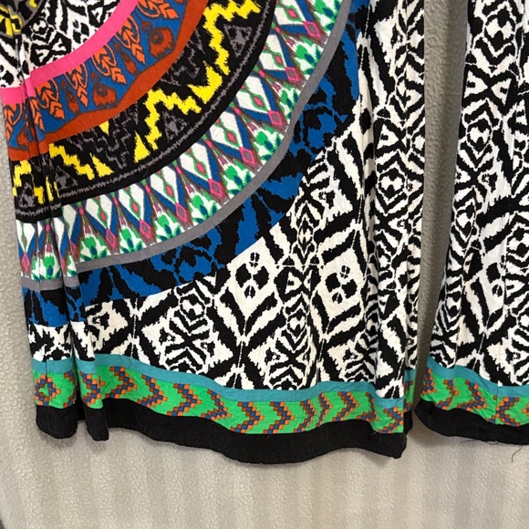 Flying Tomato Multicolor Geometric Pants - Picture 5 of 6